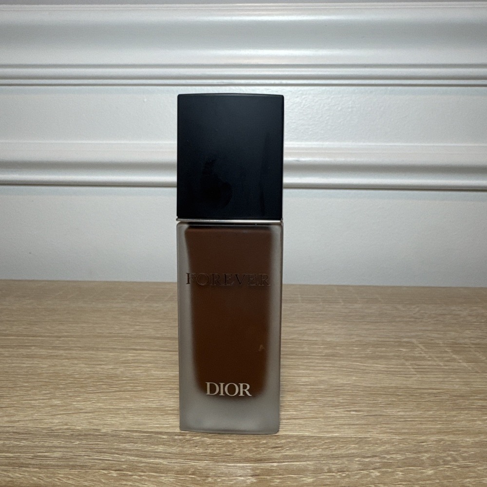 DIOR FOREVER MATTE SKIN‎ 24H WEAR FOUNDATION 8N 1FL OZ